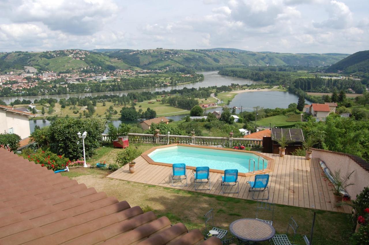 Villa Panoramique Saint-Clair-du-Rhone Exteriör bild