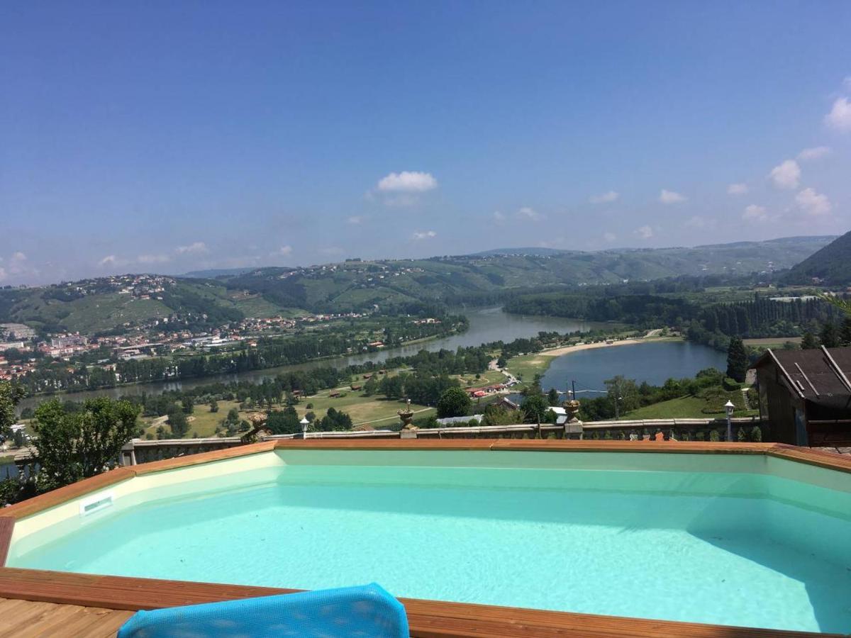Villa Panoramique Saint-Clair-du-Rhone Exteriör bild